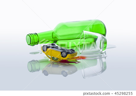 Drunk driving, drinking, drinking, shochu, accident 45298255