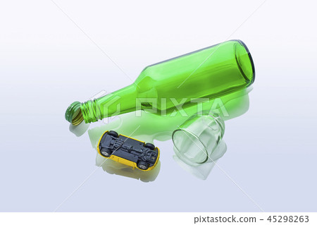 Drunk driving, drinking, drinking, shochu, accident 45298263