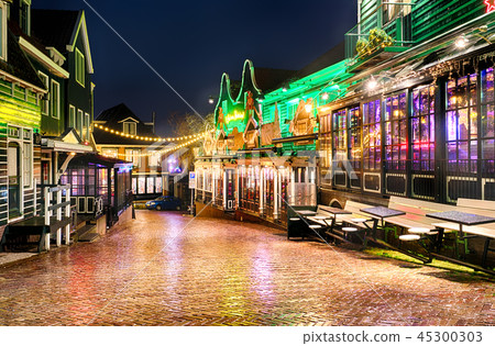 Downtown of Volendam in the Christmas night 45300303