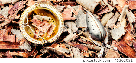 Natural aspen bark 45302051