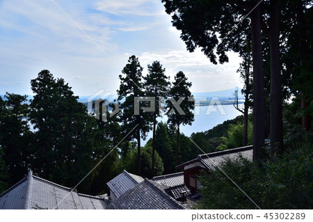 A view of Lake Biwa from Omomi Hachiman Nagamushi Temple 45302289