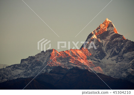 Sunrise of Machapupare 45304210
