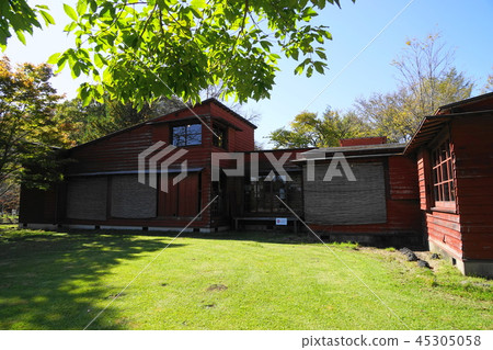 October Karuizawa 25 Raymond Summer House Peyne Museum of Art-Karuizawa Taliesin 45305058