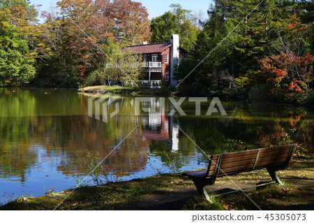 The autumn leaves of Karuizawa 15 Kuitoso Vories architecture in October, Karuizawa Taliesin 45305073