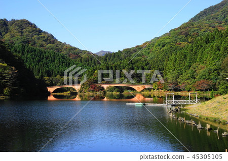 10月Annaka 05 Lake Sagimoto Sakamoto Dam 45305105