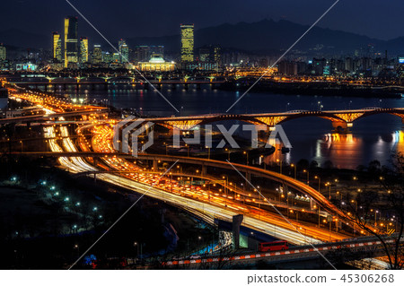 Night traffic over han river in seoul 45306268