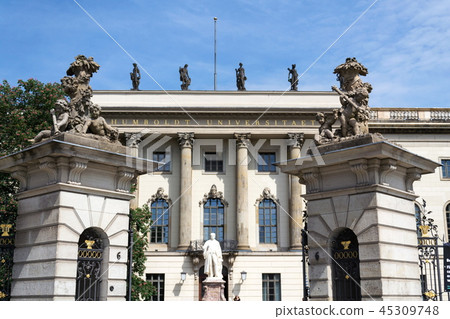 Hermann von Helmholtz statue Humboldt University Hermann von Helmholtz statue Humboldt University 45309748