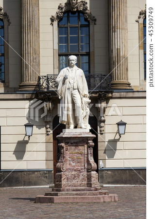 Hermann von Helmholtz statue Humboldt University Hermann von Helmholtz statue Humboldt University 45309749