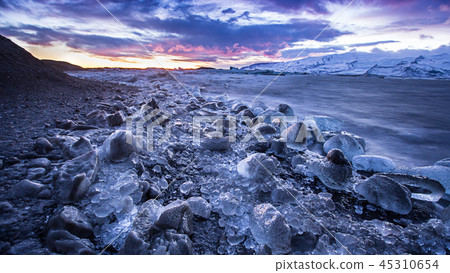 Beautiful sunset over famous Diamond beach, Iceland. 45310654