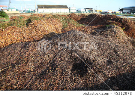 Landscape man's compost farm 45312978