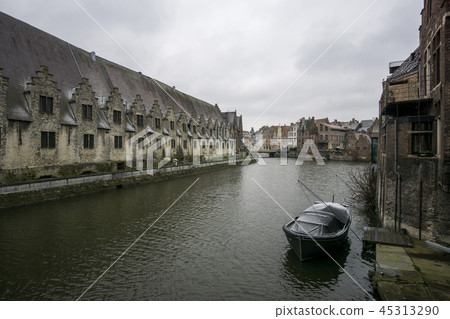 Canal ghent meat house 45313290
