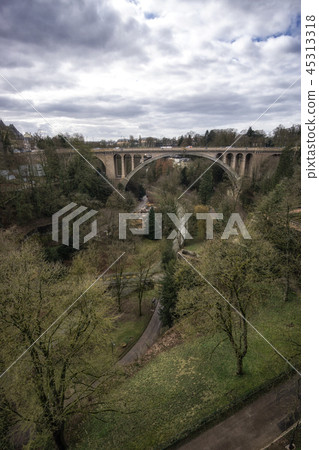 Adolphe bridge and petrusse valley 45313318