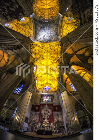 Seville cathedral interiors 45313375