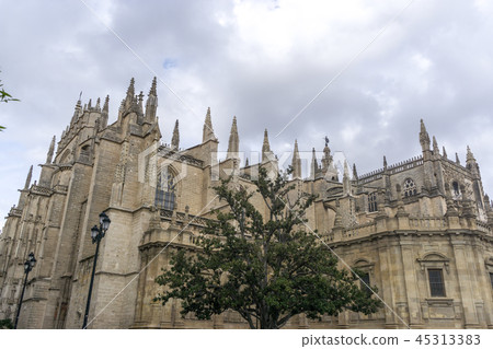 Seville cathedral exteriors 45313383