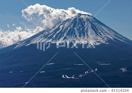 從大阪山脈和大竹山看到的富士山， 45314204