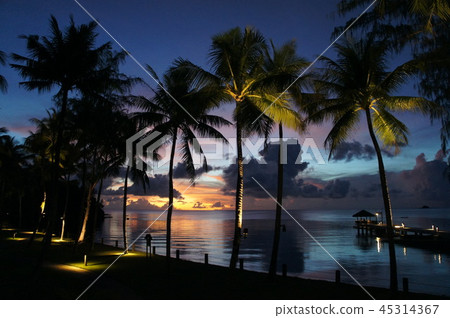 Evening scenery of Palau Evening scenery of Palau 45314367