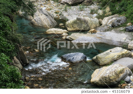 Shakadang trail and river 45316079