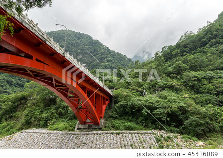 shakadang river bridge 45316089