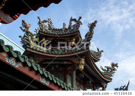 Lungshan Temple in taipei Lungshan Temple in taipei 45316438