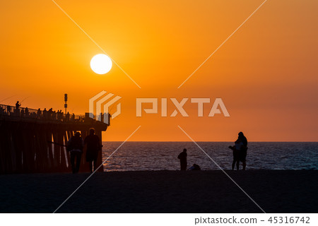 Superb view California Hermosa Beach sunset, Los Angeles Hamosa beach Superb view California Hermosa Beach sunset, Los Angeles Hamosa beach 45316742