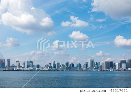 從Fujimibashi看的(東京都市風景)江邊風景 從Fujimibashi看的(東京都市風景)江邊風景 45317651