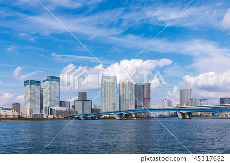 (東京都市風景)從豐洲15看的海濱風景 (東京都市風景)從豐洲15看的海濱風景 45317682