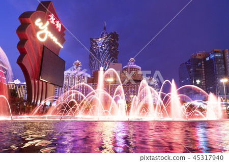 Macau fountain show and night view 45317940