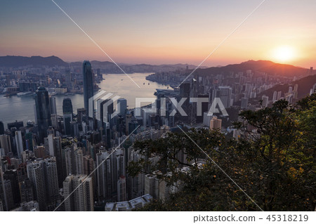 Hong Kong Morning Asahi Victoria Peak 45318219