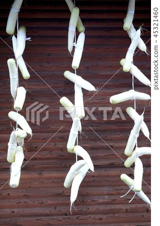 Dried radish hung at the end of the eaves 45321460