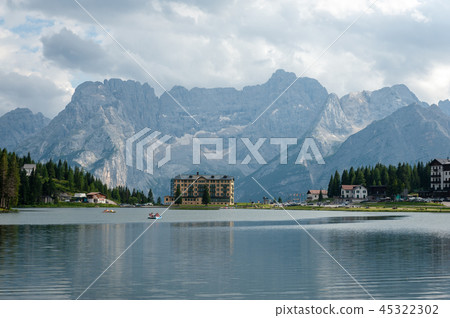 Lake Misurina in the Italian Dolomites 45322302