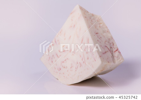 新鮮的大甲芋頭、taro、里芋、Large taro、大甲の里芋 新鮮的大甲芋頭、taro、里芋、Large taro、大甲の里芋 45325742