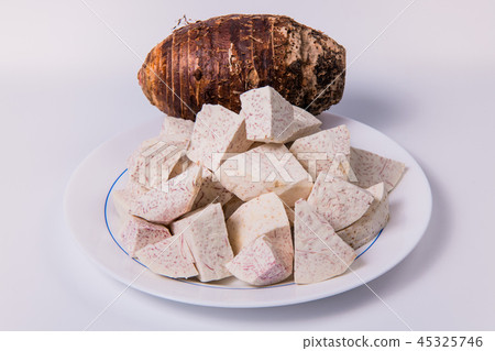 Fresh big taro, taro, lieutenant, Large taro, big armor Fresh big taro, taro, lieutenant, Large taro, big armor 45325746