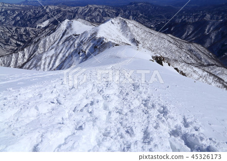 從Tanigawadake Sadono Hut附近觀看Tenjin-Pei站和Tenjin-Jin電梯區 45326173