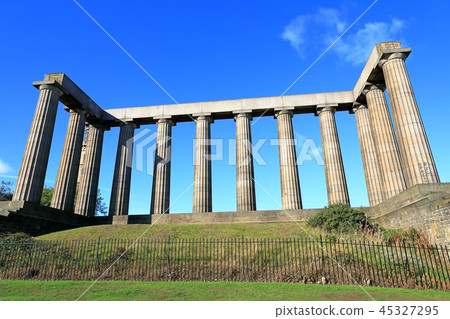 Carlton Hill in Edinburgh Carlton Hill in Edinburgh 45327295