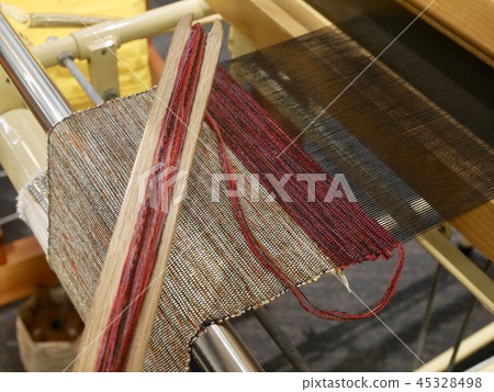 Traditional crafts of spinning 45328498