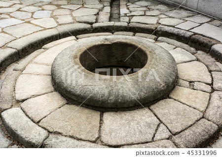Gyeongbokgung 45331996