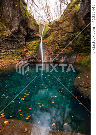 Shirashiji瀑布的秋天 45335443