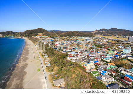 在Minami Boso市Iwai海灘附近的鳥瞰圖 在Minami Boso市Iwai海灘附近的鳥瞰圖 45339260