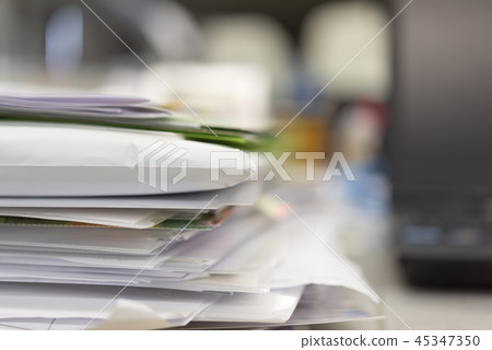 商業文件堆辦公室 45347350