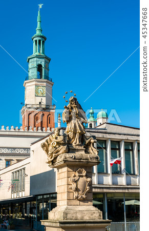Statue of Saint John of Nepomuk and the Town Hall of Poznan, Poland Statue of Saint John of Nepomuk and the Town Hall of Poznan, Poland 45347668