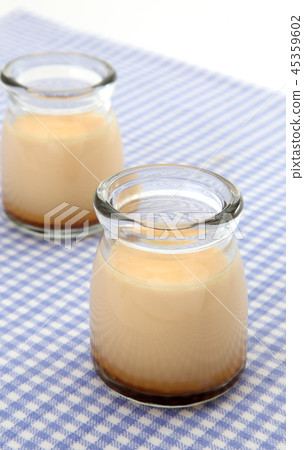 Pudding Pudding 45359602