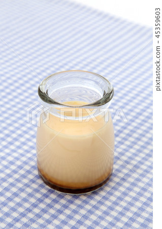 Pudding Pudding 45359603