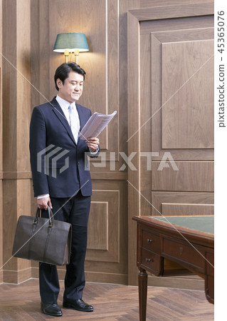 Businessman, Business, CEO, President, Representative, Office, Office, Office, Company Businessman, Business, CEO, President, Representative, Office, Office, Office, Company 45365076