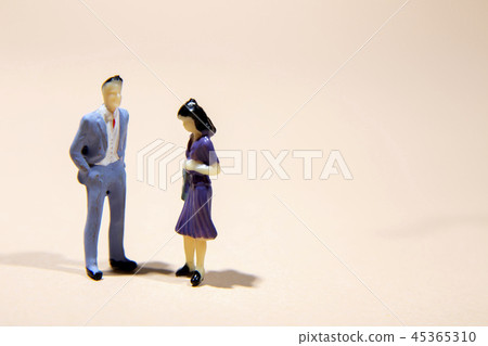 Family relationship man and woman 45365310
