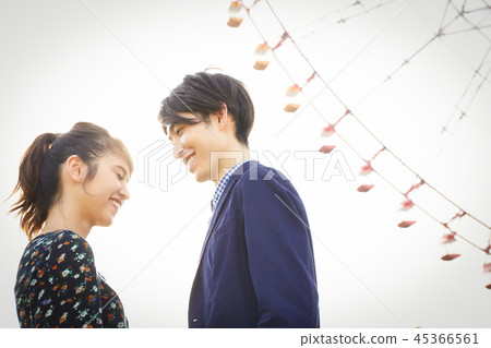 Men and women Men and women 45366561