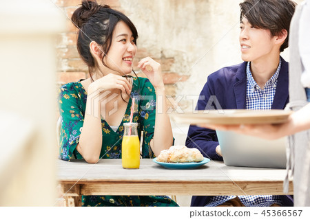男人和女人 男人和女人 45366567