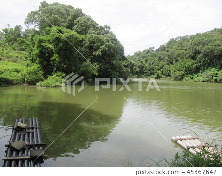 山光水色 山光水色 45367642