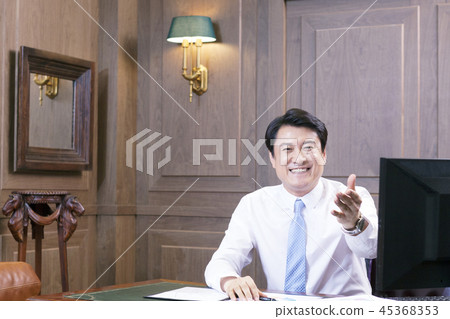 Businessman, Business, CEO, President, Representative, Office, Office, Office, Company 45368353