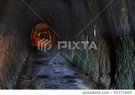 [Niigata Prefecture] Japan's longest and former Nakayama Tunnel (the longest tunnel in Japan for a hand-dug tunnel) 45371664