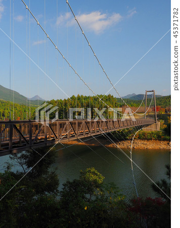 Nodake Ohashi (Nagasaki Prefecture: Nodake Lake: Autumn holiday season) 45371782